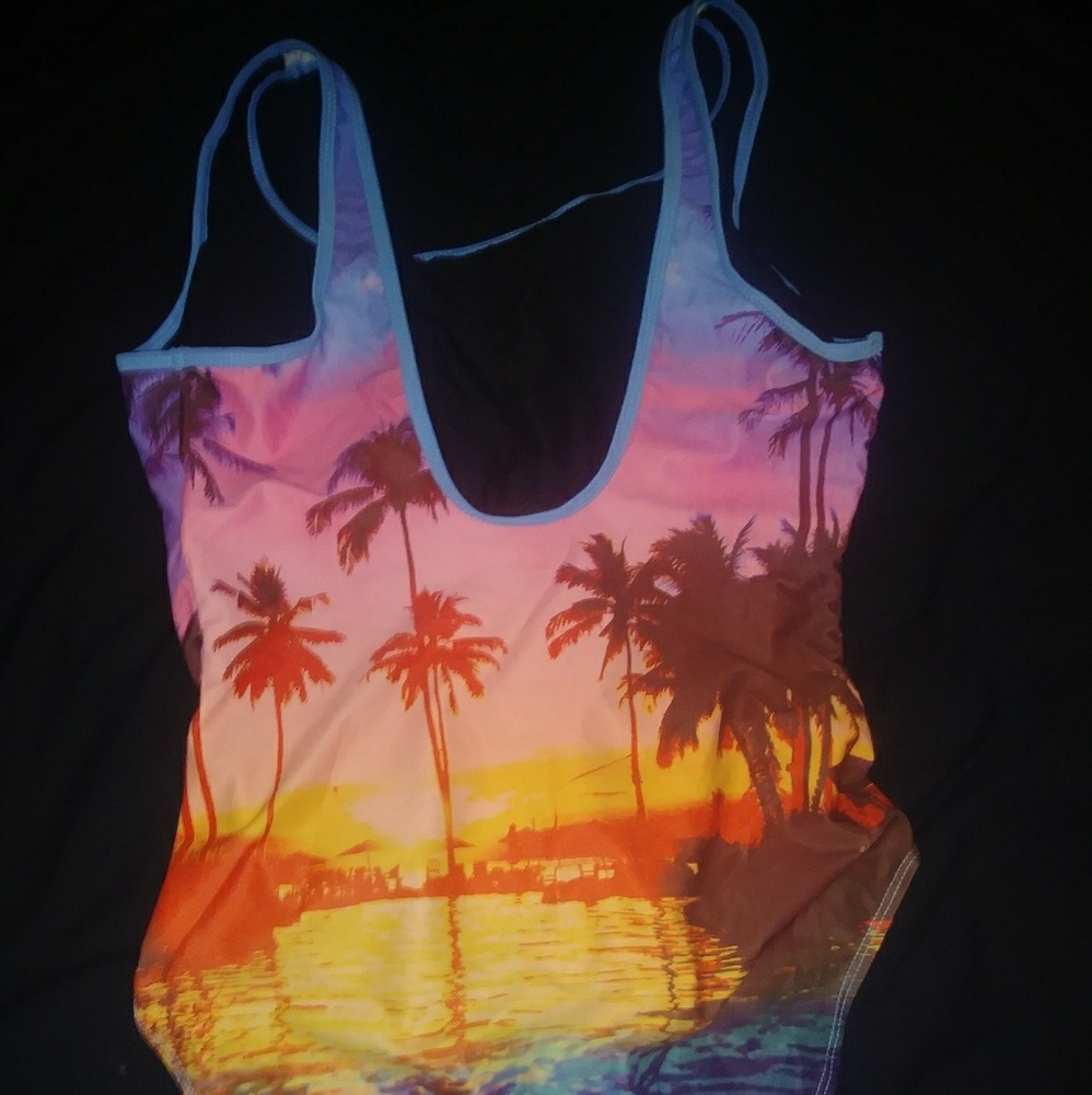 NEW Hawaiian bathing suit large NEW